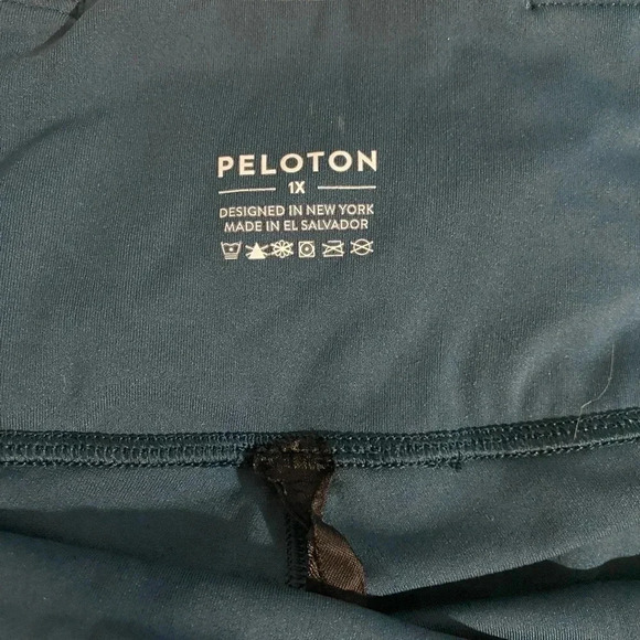 Peloton Dark Teal Leggings. Size 1X - Picture 5 of 5
